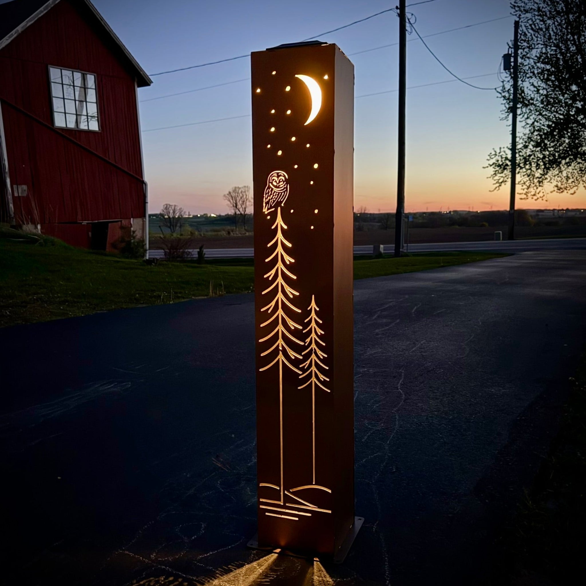 Simple Pine Owl Solar Pillar - Steel - Corten Available