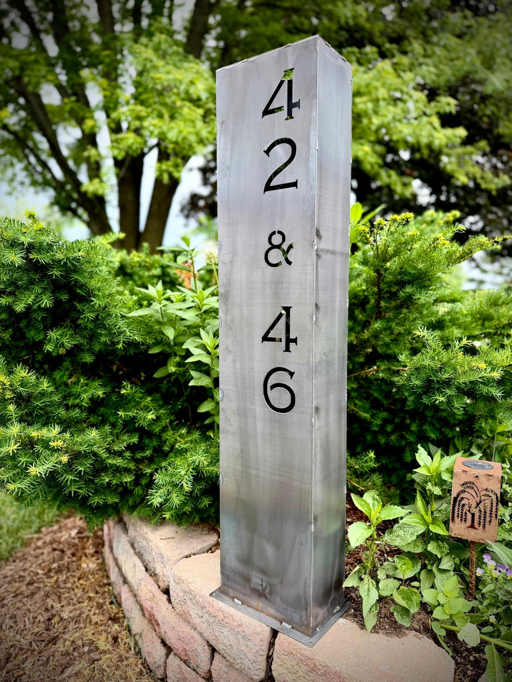Wide Profile Home Address Solar Pillar - Steel